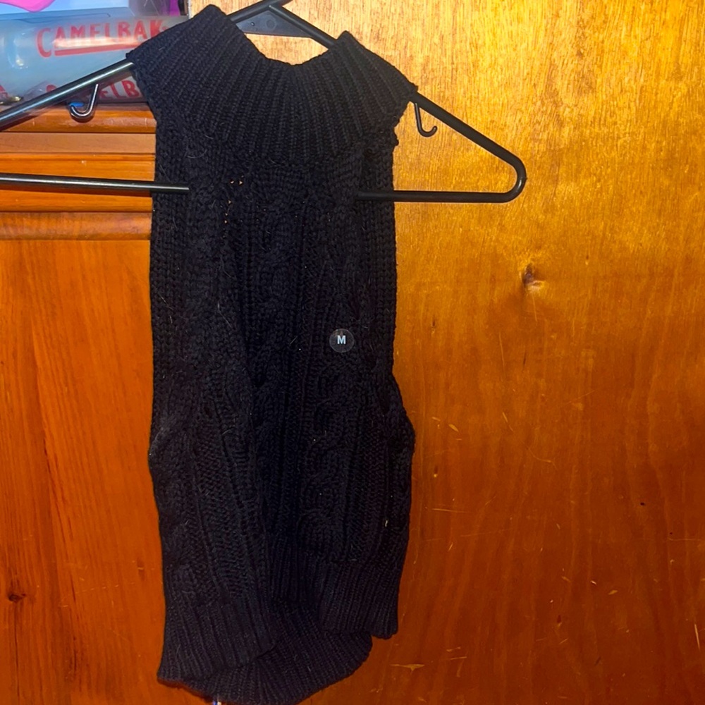 pacsun halter top, open back, size medium